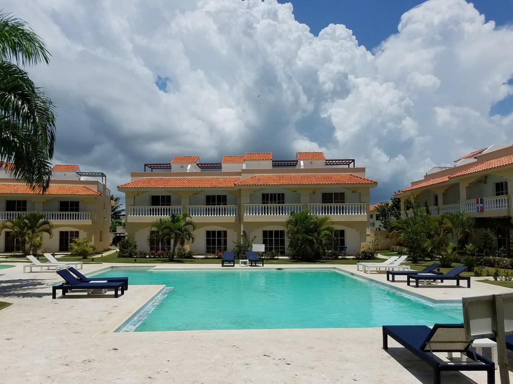 Las Palmeras Riki R Boca Chica Luaran gambar