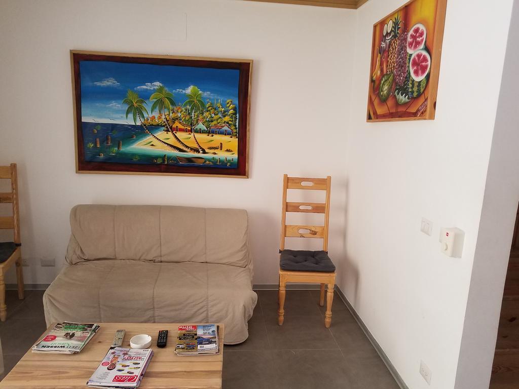 Las Palmeras Riki R Boca Chica Luaran gambar
